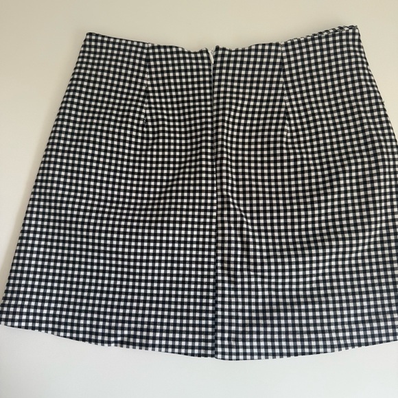 Urban Outfitters Womens Mini Skirt Size S Black White Gingham Plaid Preppy Y2K - Picture 3 of 10
